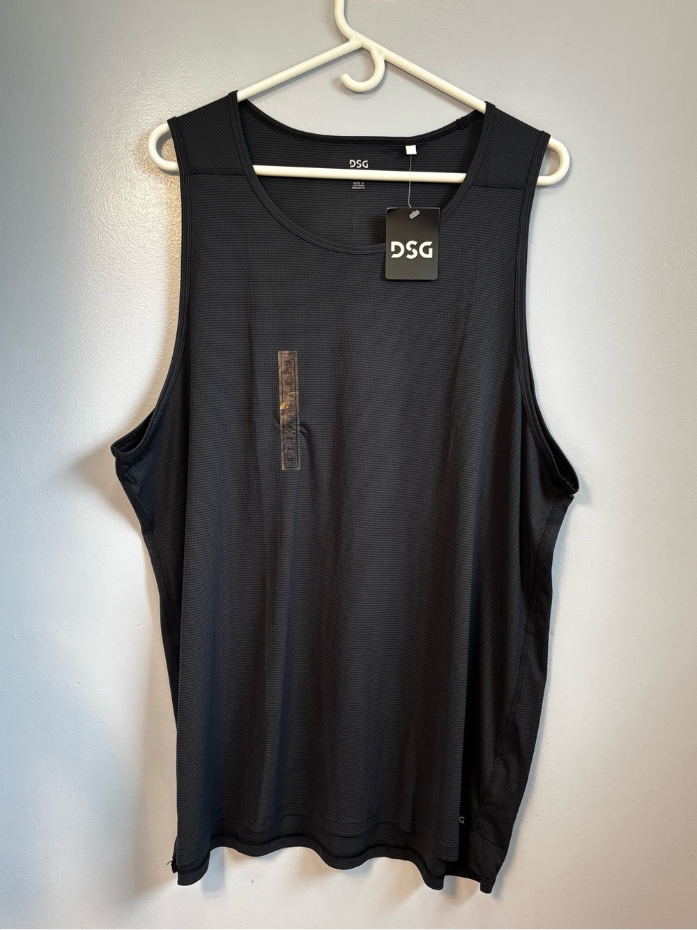 DSG Men's Black Performance Run Tank Top Sz XXL. NWT